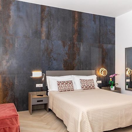 Patriziella 4 Rooms Сорренто Экстерьер фото