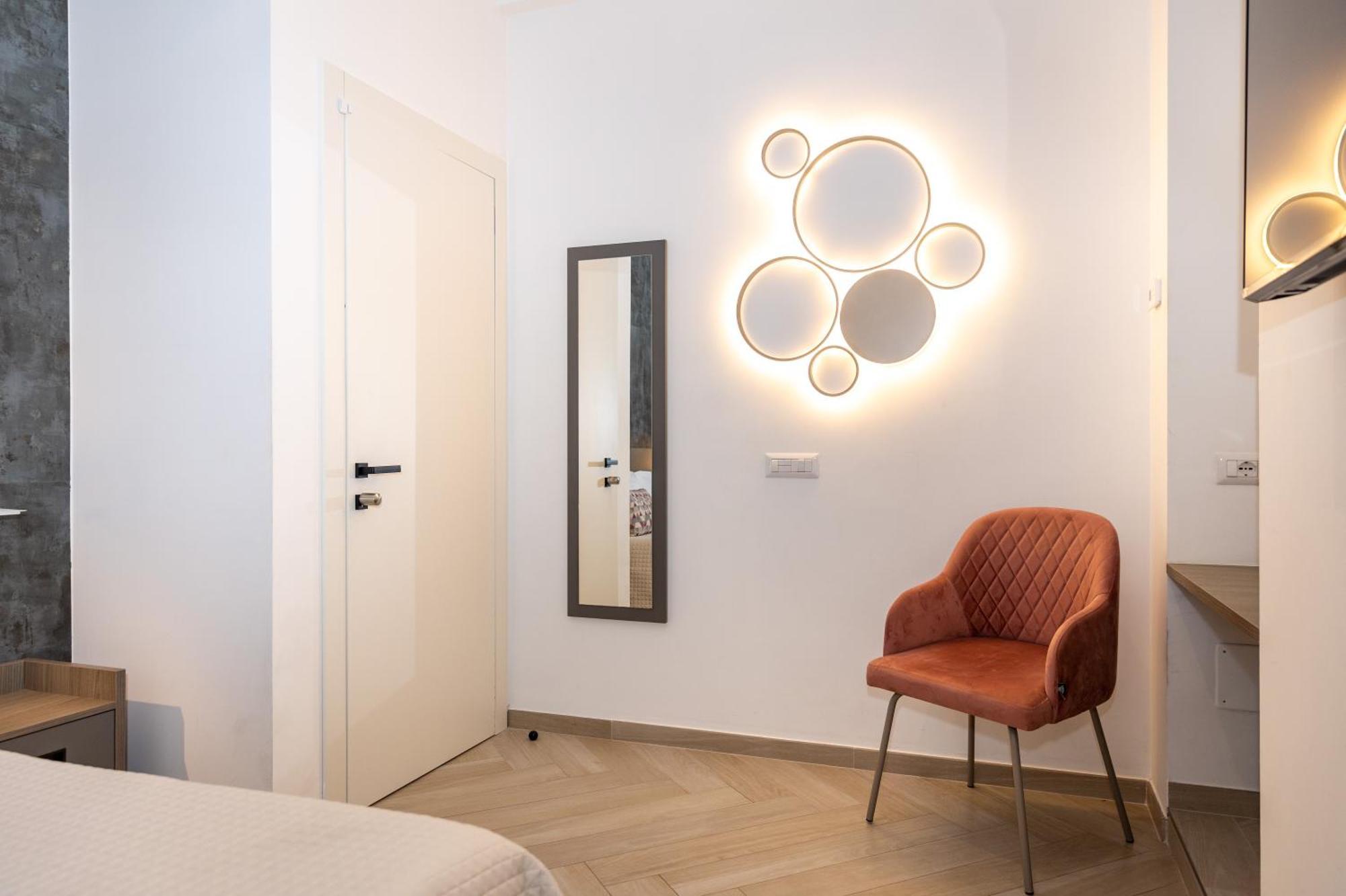 Patriziella 4 Rooms Сорренто Экстерьер фото